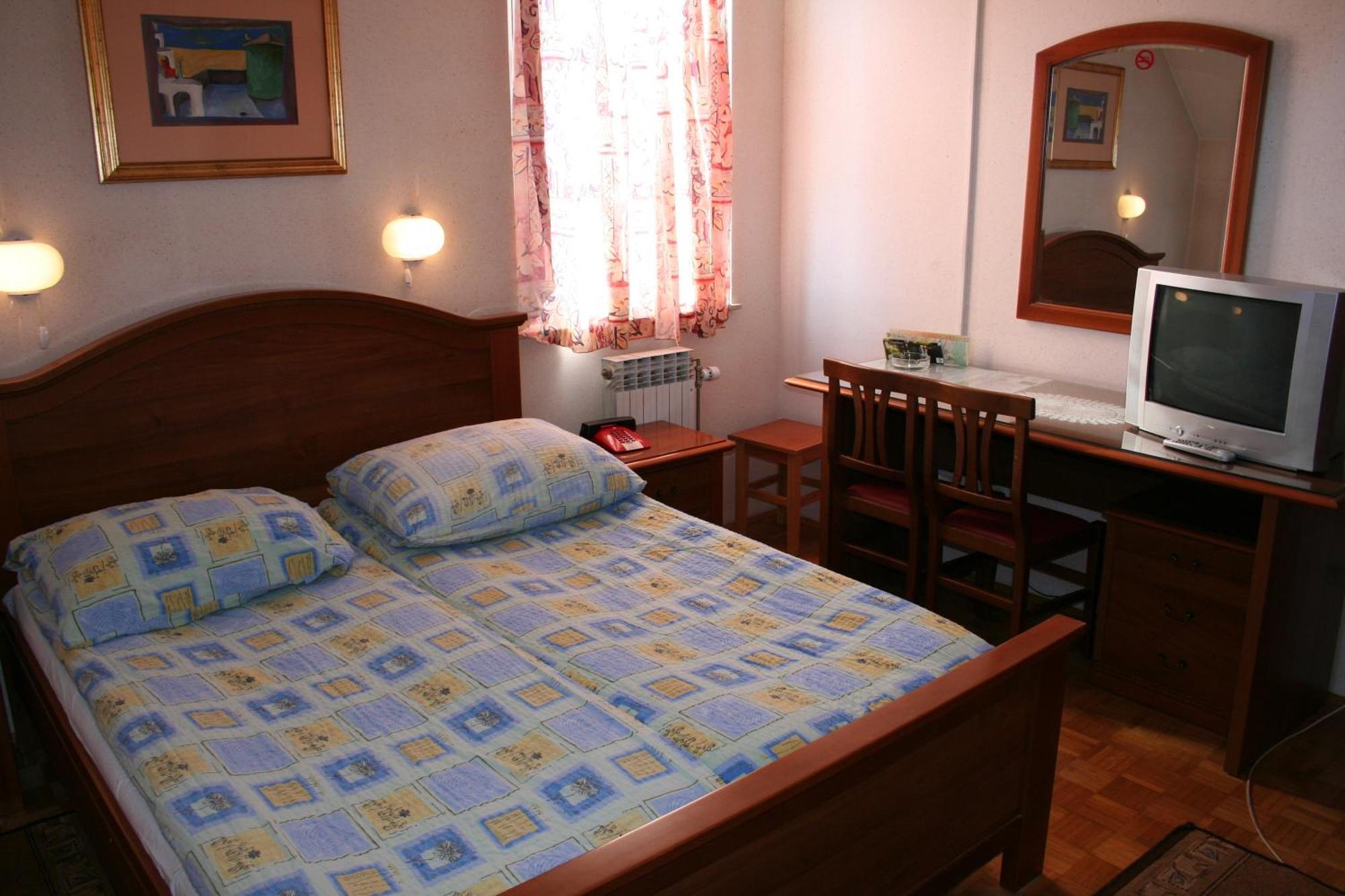 Guesthouse Janez Maribor Exterior photo